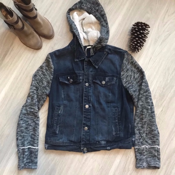 Free People Jackets & Blazers - Free People Distressed Denim and Knit Jacket Sz. M